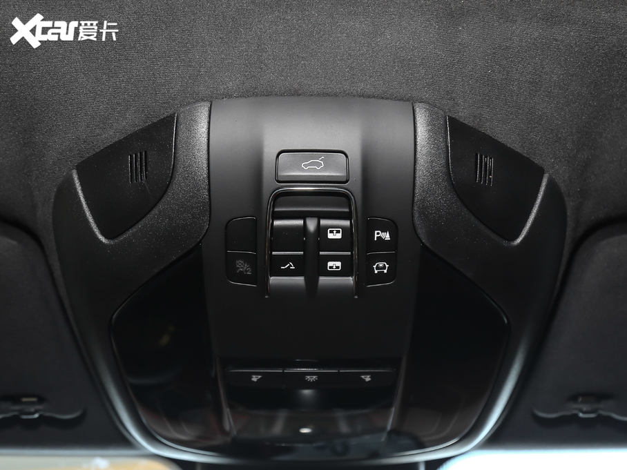 2020��Ghibli 3.0T �˜ʰ�