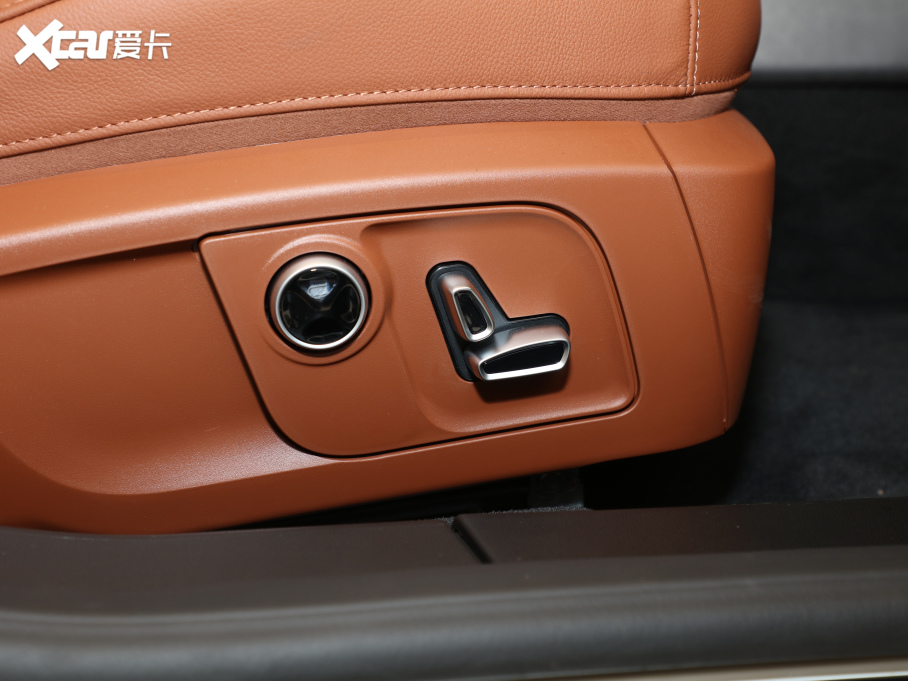 2021��Ghibli 3.0T GranSport