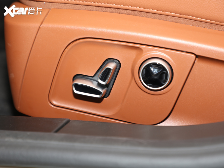 2021��Ghibli 3.0T GranSport