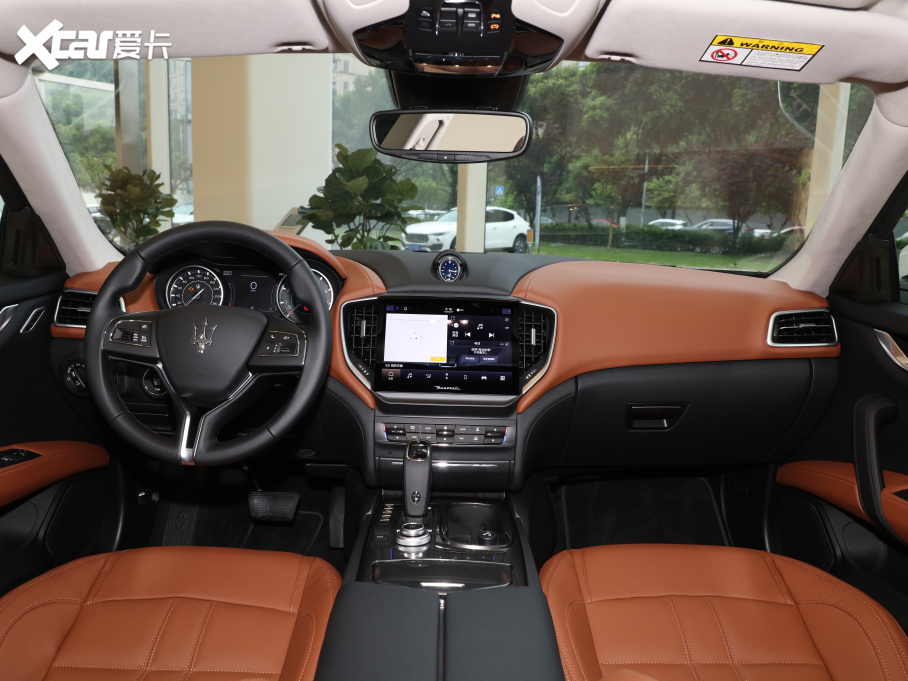 2021��Ghibli 3.0T GranSport