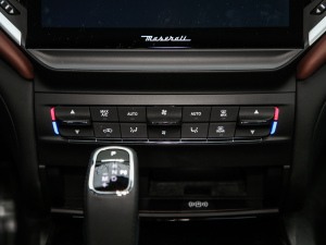 20212.0T hâ {(dio){(dio)(ji)