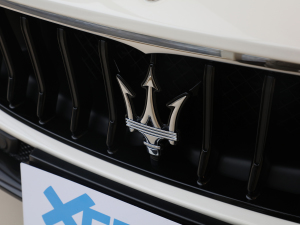 20213.0T GranSport ^