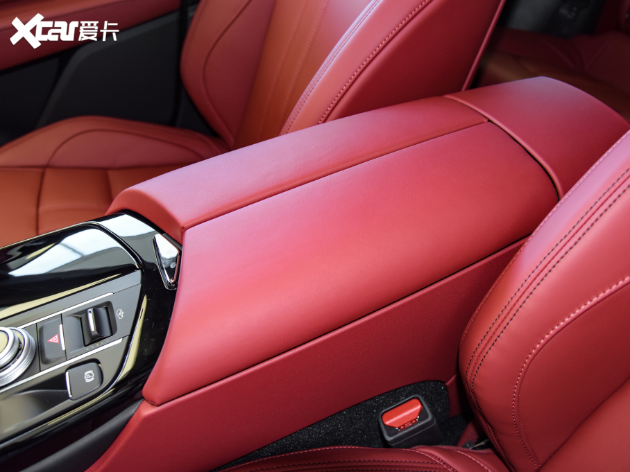 2022Levante 3.0T Modena