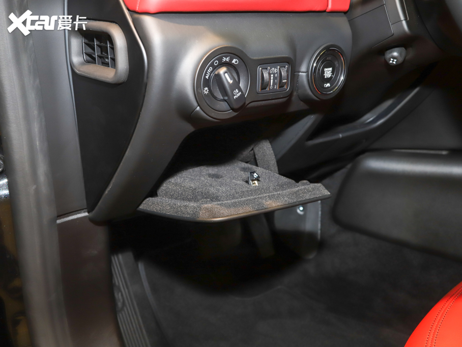 2022Ghibli 2.0T GThâ