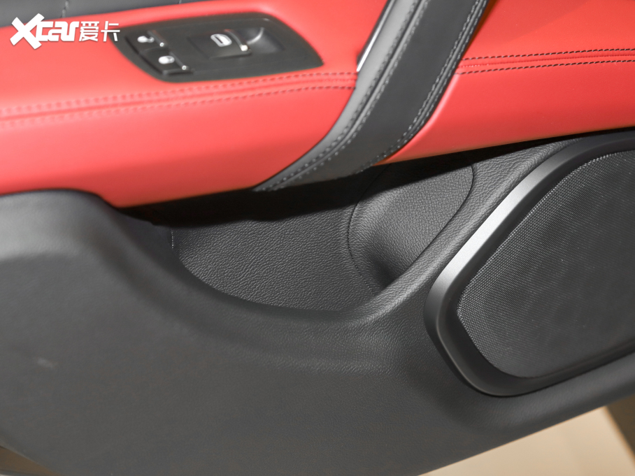 2022Ghibli 2.0T GThâ