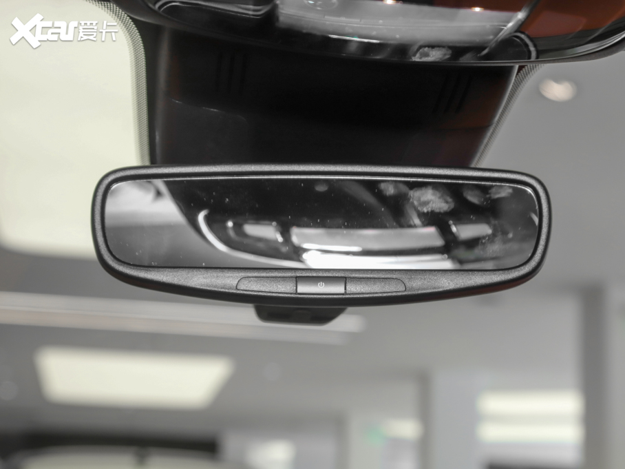 2022Ghibli 2.0T GThâ