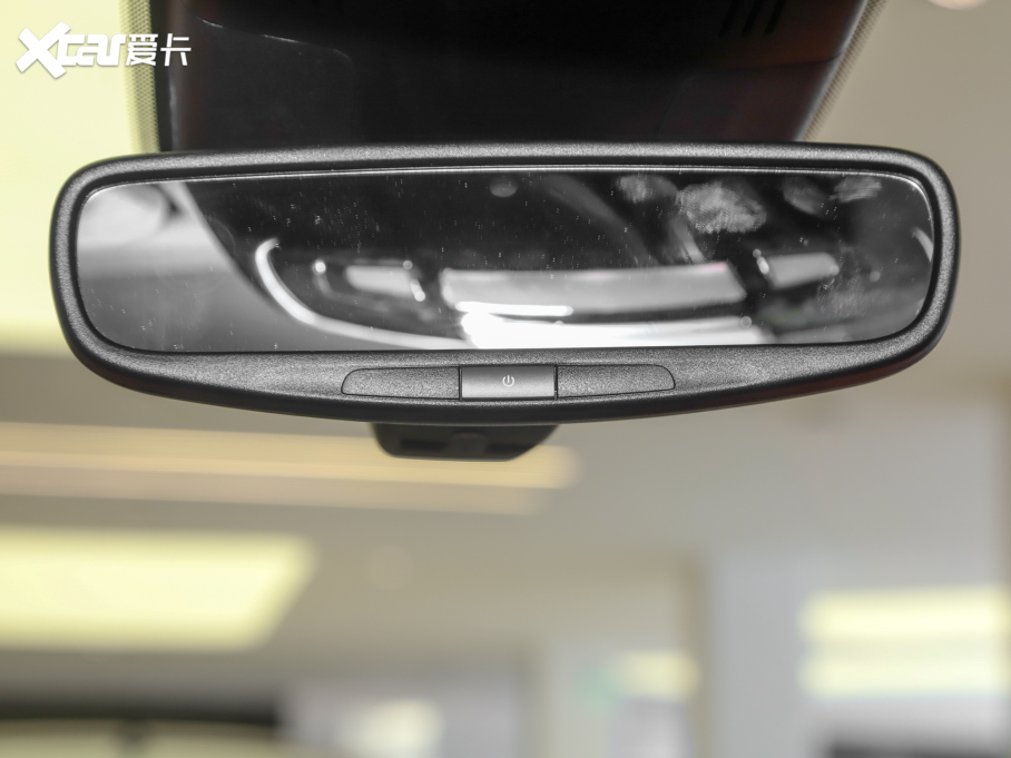 2022Ghibli 2.0T GThâ