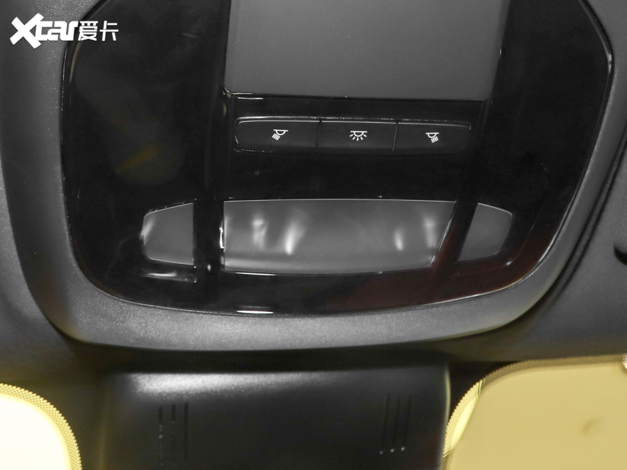 2022Ghibli 2.0T GThâ