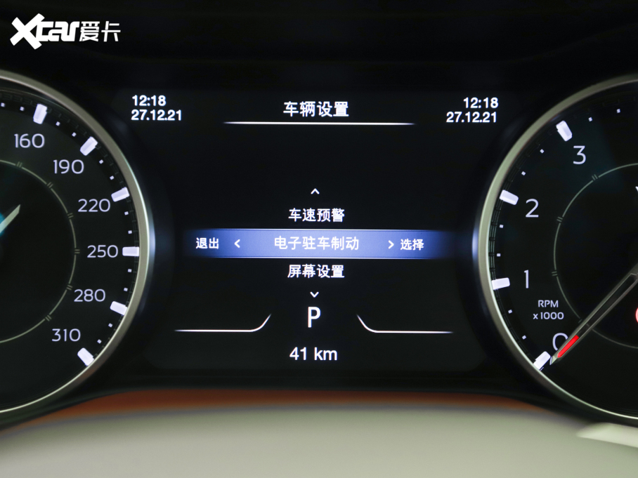 2022Ghibli 2.0T GThâ