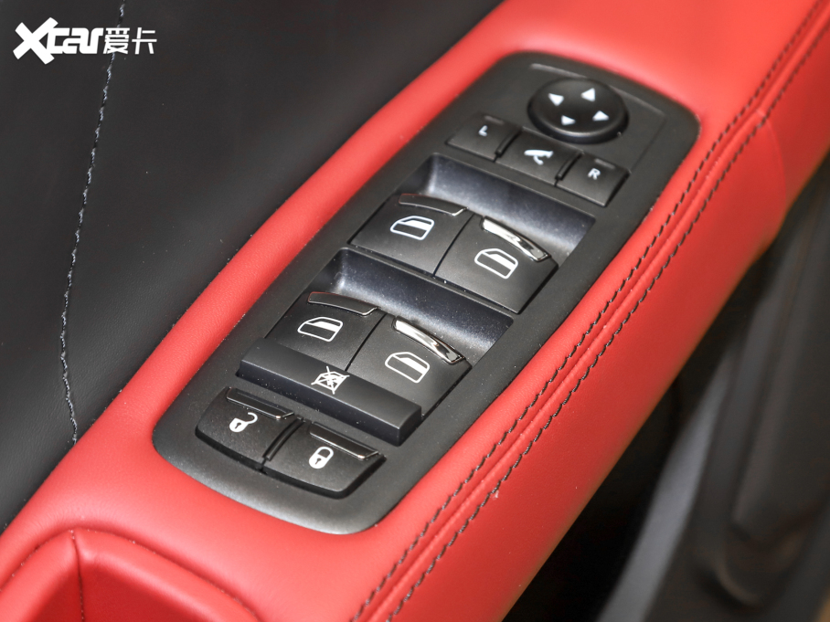 2022Ghibli 2.0T GThâ