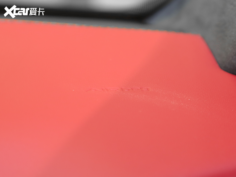 2022Ghibli 2.0T GThâ