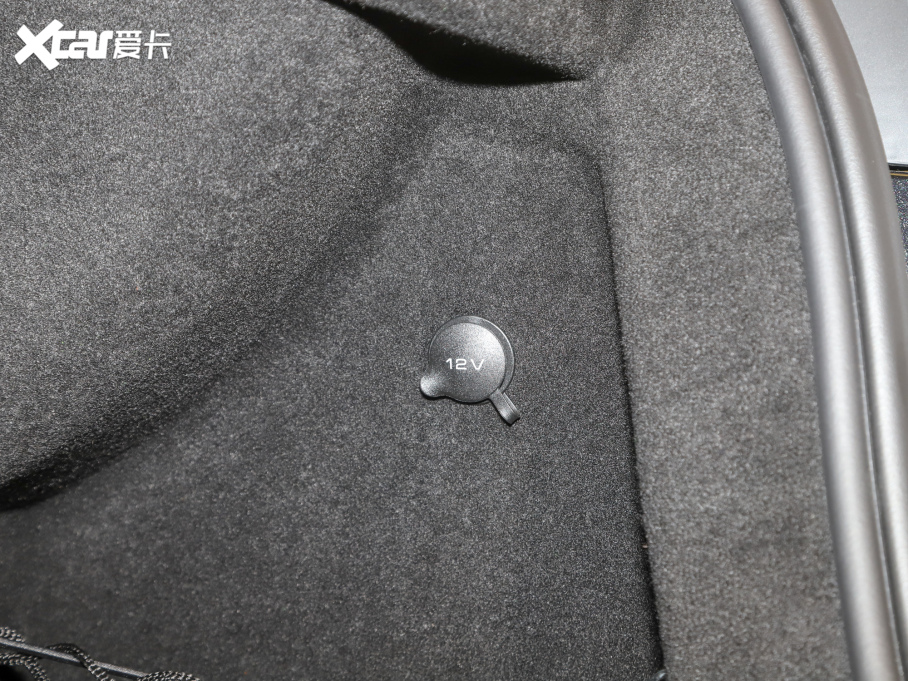 2022Ghibli 2.0T GThâ