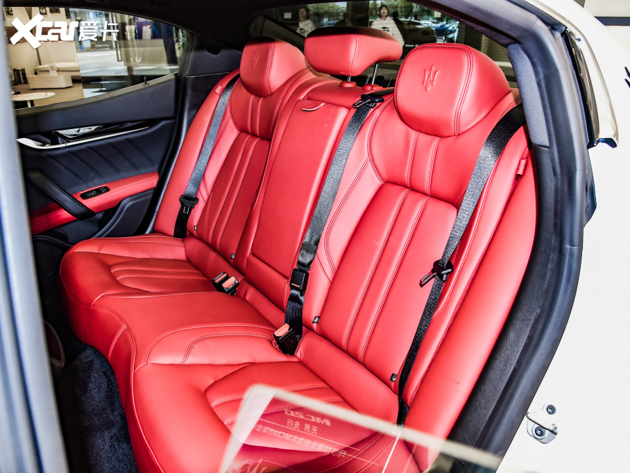 2022Ghibli 3.0T Modena