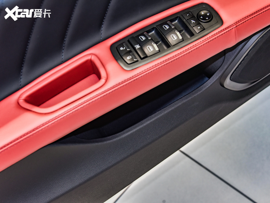 2022Ghibli 3.0T Modena