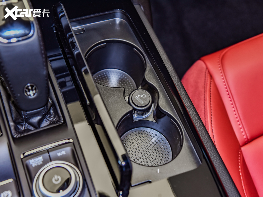 2022Ghibli 3.0T Modena