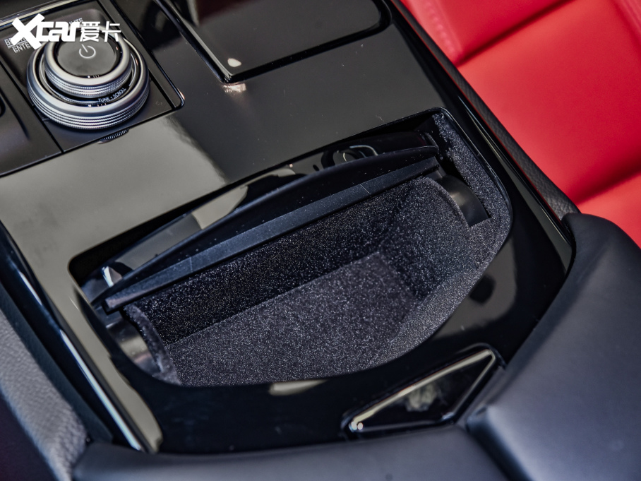 2022Ghibli 3.0T Modena