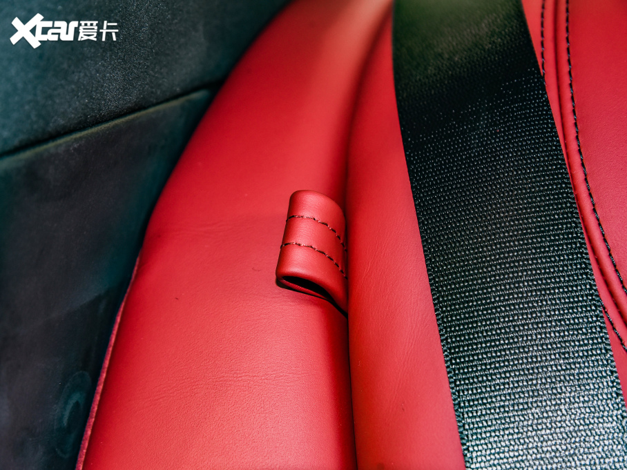 2022Ghibli 3.0T Modena