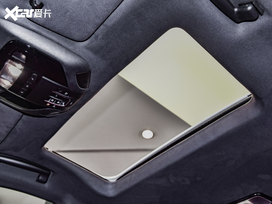 2022Ghibli 3.0T Modena