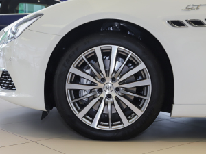 2022款3.0T GT 轮圈