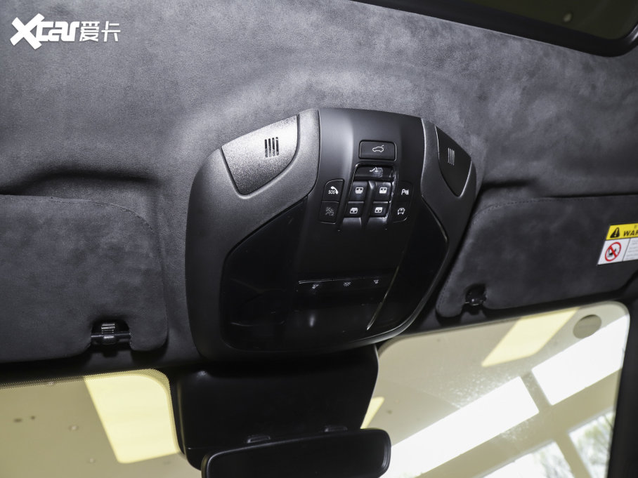 2023Levante 3.0T F Tributo 