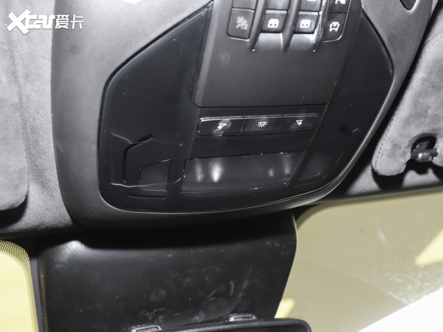 2023Levante 3.0T F Tributo 