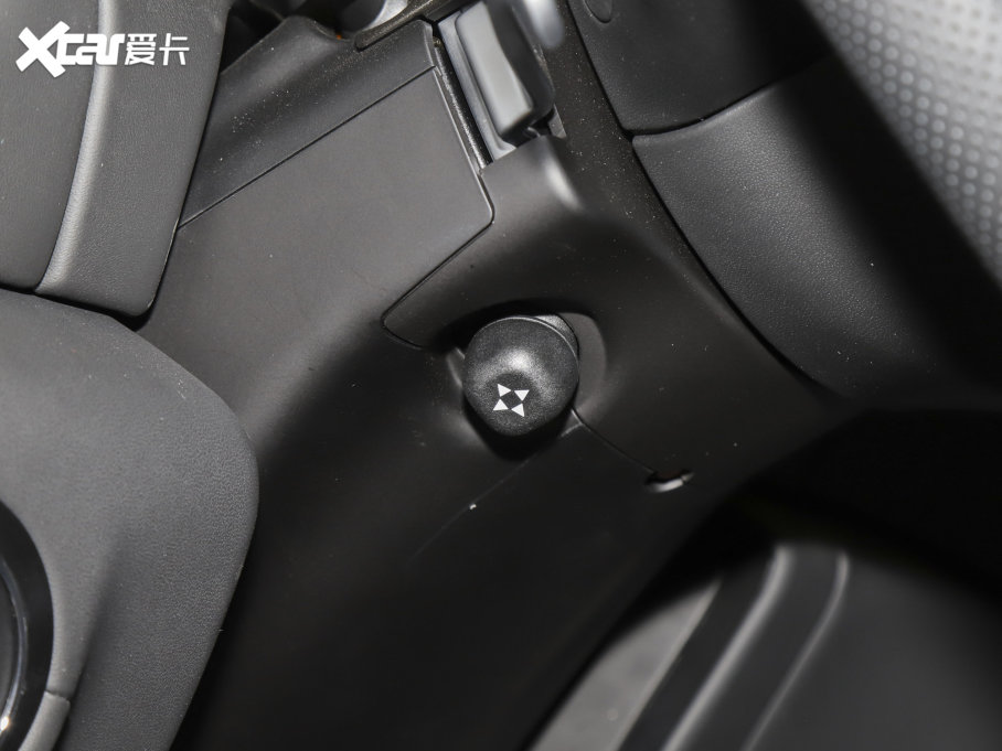 2023Levante 3.0T F Tributo 