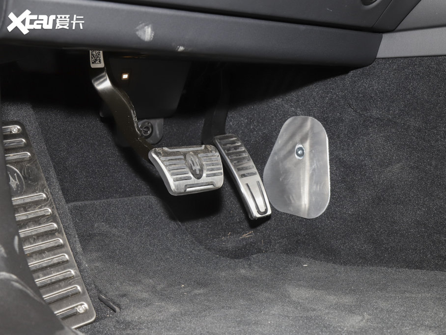 2023Levante 3.0T F Tributo 