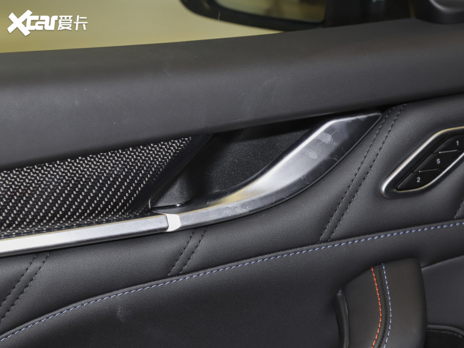 2023Levante 3.0T F Tributo 