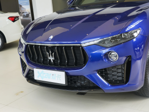 20233.0T Modena (ji)^