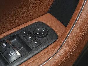 20233.0T Modena п؅^