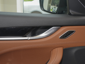 20233.0T Modena п؅^