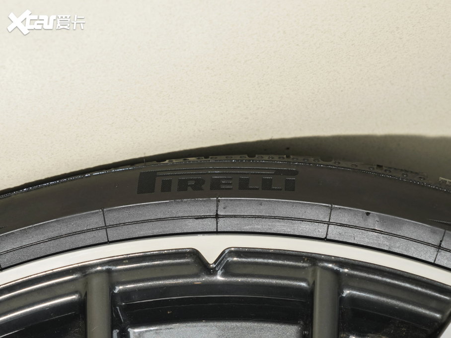 2023GranTurismo 3.0T Trofeo