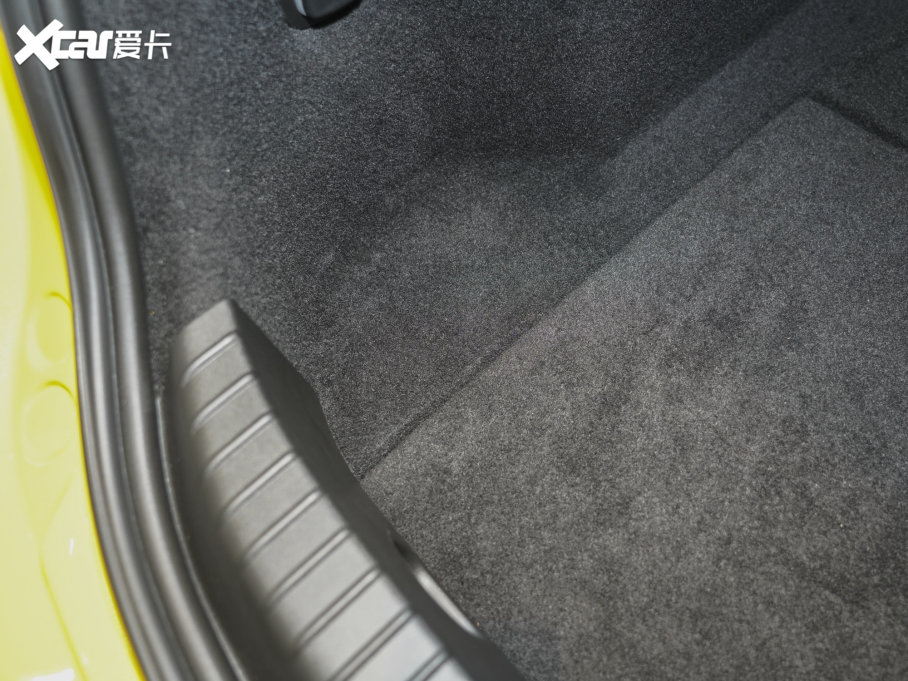 2023GranTurismo 3.0T Trofeo