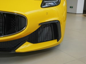 20233.0T Trofeo (x)(ji)^