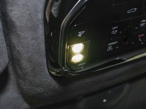 20233.0T Trofeo п؅^(q)