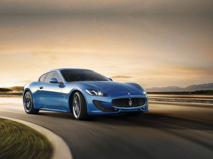 2013Sport Automatic w^