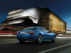 2013Sport Automatic w^