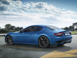 2013Sport Automatic w^