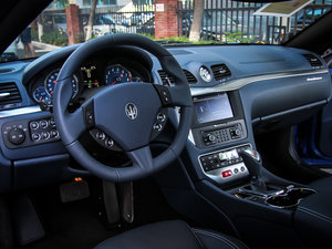 2014MC Stradale п؅^(q)