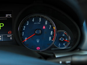 2014MC Stradale п؅^