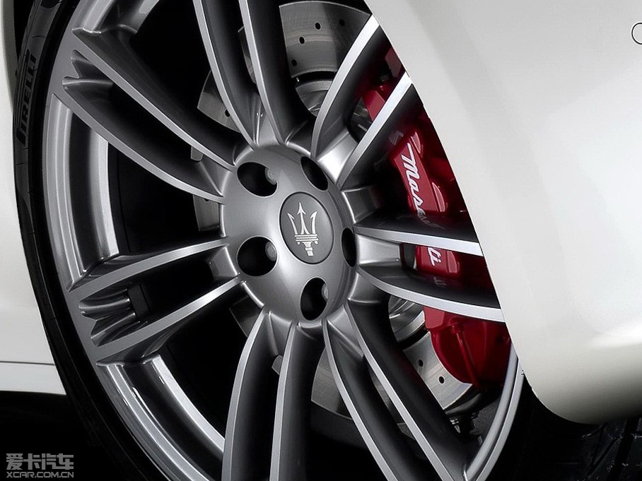 2013��Ghibli ������