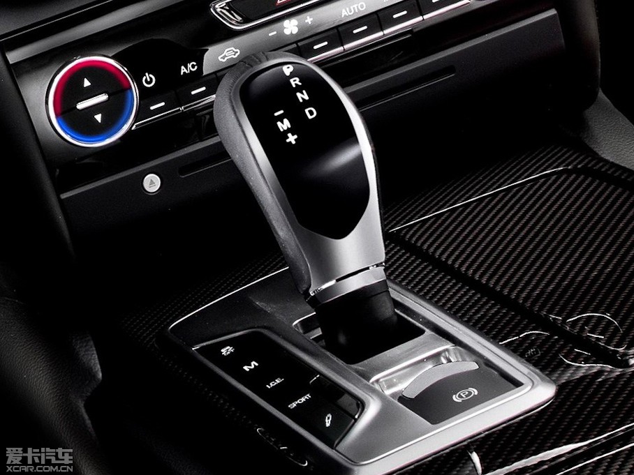 2013��Ghibli ������