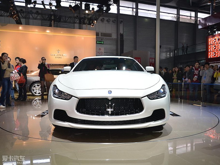 2013��Ghibli ������