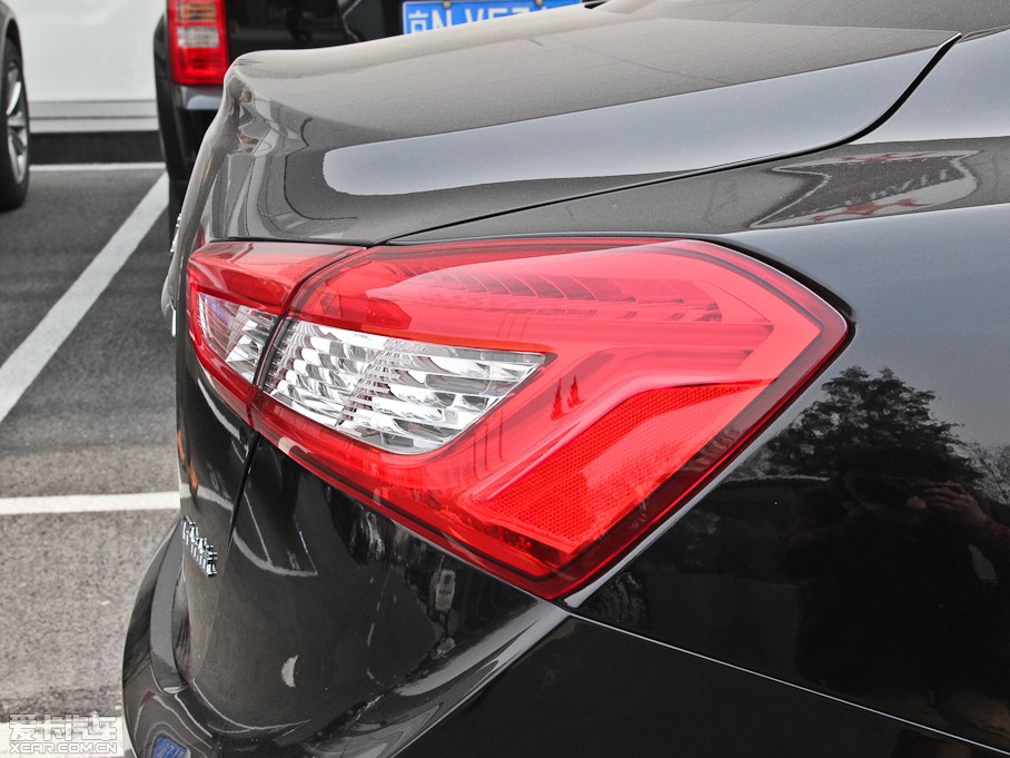 2014Ghibli 3.0T S Q4