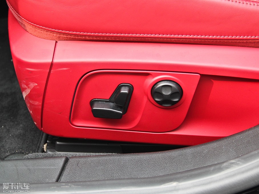 2014Ghibli 3.0T S Q4