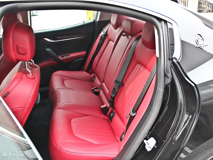 2014Ghibli 3.0T S Q4