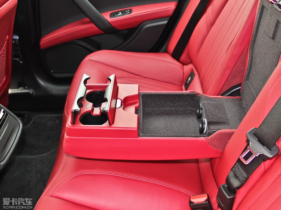 2014Ghibli 3.0T S Q4