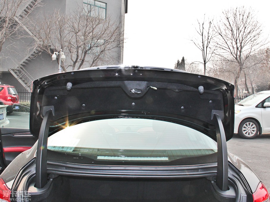 2014Ghibli 3.0T S Q4