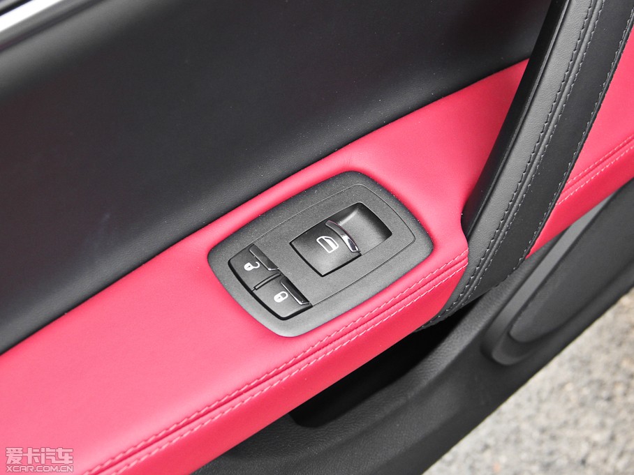 2014Ghibli 3.0T S Q4