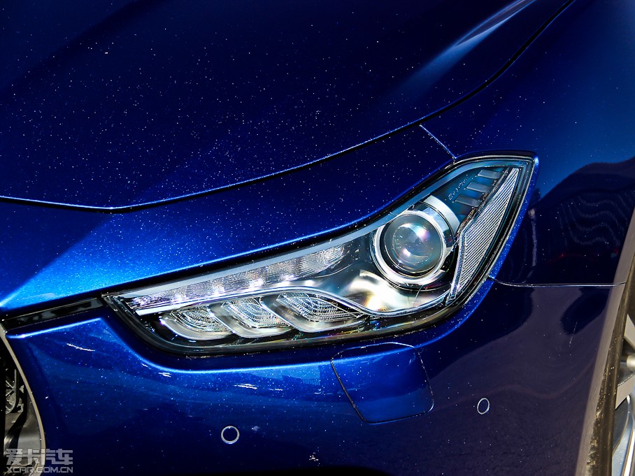 2014��Ghibli 3.0T S Q4